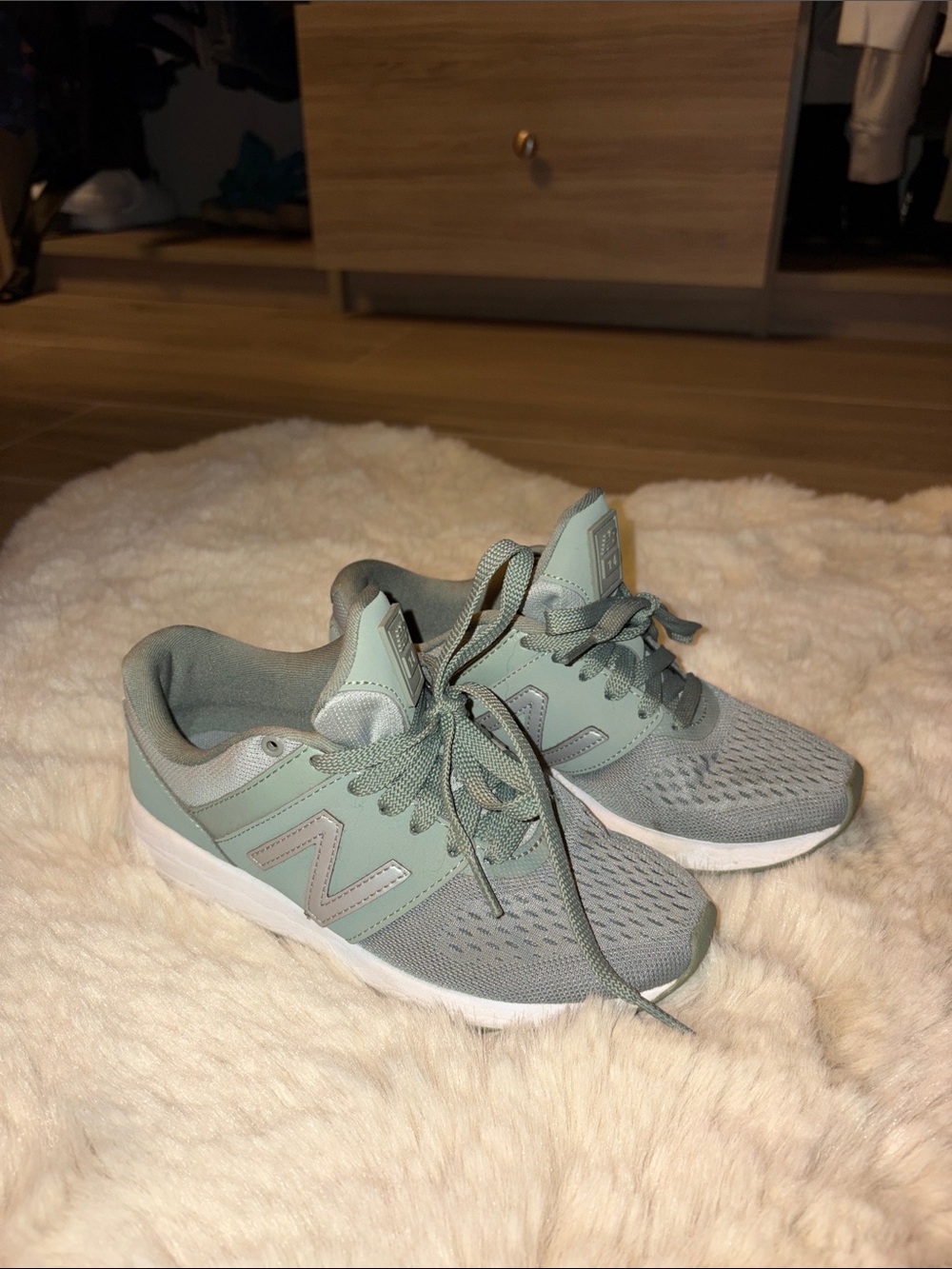 New Balance Women's Mint Green Athletic Sneakers